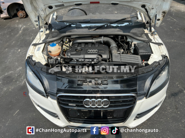 AUDI TT 2.0 4WD TURBO HALFCUT HALF CUT