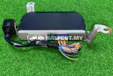 DOOR CONTROL ECU TOYOTA ALPHARD 85980-58010 USED JAPAN