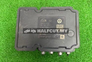 VOLKSWAGEN BEETLE ABS PUMP 5CO 614 517 B