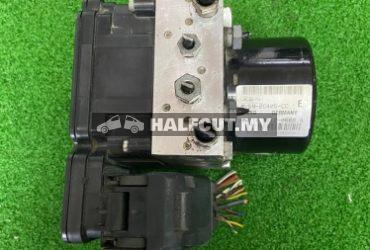 FORD FIESTA AV59 ABS PUMP USED