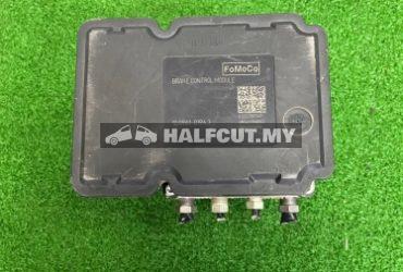 FORD FOCUS BV61-2C405-AJ ABS PUMP USED