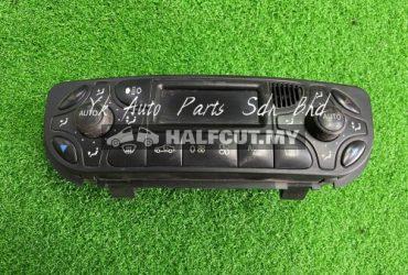 MERCEDES BENZ 2001-2005 AIR COND SWITCH 209 830 02 85 USED