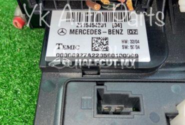 MERCEDES BENZ W211 E CLASS CONTROL UNIT SAM 2115454201 FUSE BOX USED