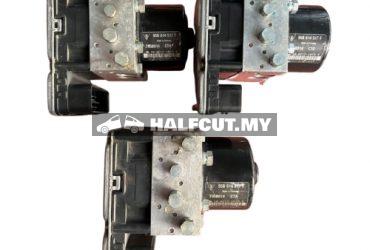 PORSCHE MACAN ABS PUMP