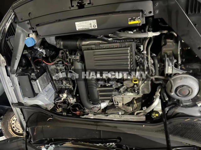 VOLKSWAGEN PASSAT B8 FRONT HALFCUT HALF CUT