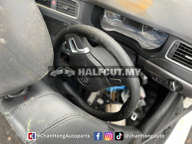 VOLKSWAGEN JETTA 1.4CC HALFCUT HALF CUT