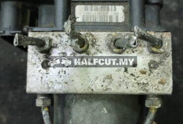 TOYOTA ESTIMA ACR50 X2 ABS PUMP