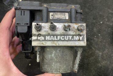 TOYOTA ESTIMA ACR50 XT ABS PUMP