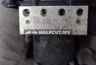 TOYOTA CAMRY ACV40 X G ABS PUMP