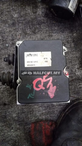 AUDI. Q5 8RO 907 379 C ABS PUMP