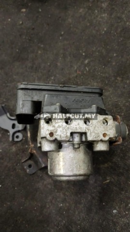 HONDA CIVIC FD SNAA5 ABS PUMP