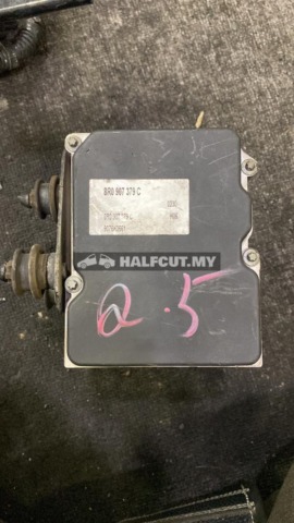 AUDI Q5 8R0 907 379 C ABS PUMP