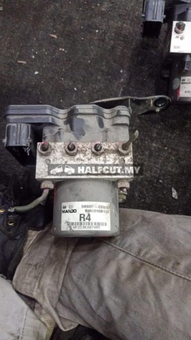 HYUNDAI KIA TUCSON R4 ABS PUMP