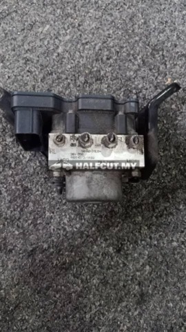 SUZUKI SWIFT 1.4 L ABS PUMP