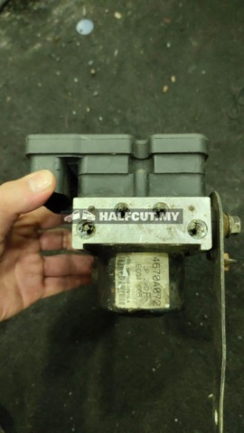 MITSUBISHI LANCER EVOLUTION EVO 10 4670A072 ABS PUMP