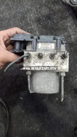 TOYOTA ESTIMA ACR50 X2 ABS PUMP