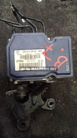 VOLKSWAGEN PASSAT B7 *3AA 614 109 AQ GNO ABS PUMP