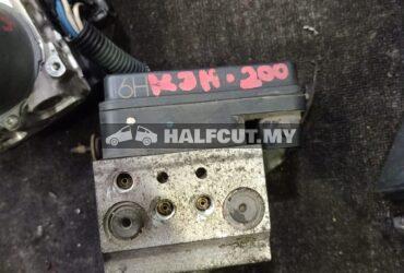 TOYOTA HIACE KDH200 6H ABS PUMP