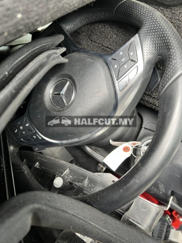 MERCEDES BENZ W204 CGI TURBO CKD HALFCUT HALF CUT