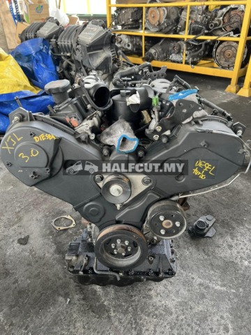 JAGUAR XJL 3.0 DIESEL TURBO ENGINE
