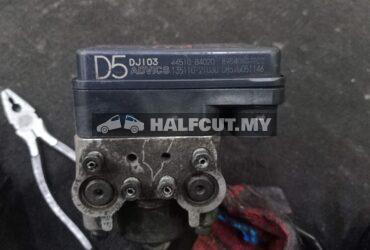 TOYOTA TERIOS D5 ABS PUMP