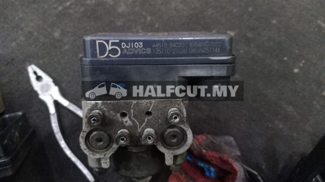 TOYOTA TERIOS D5 ABS PUMP