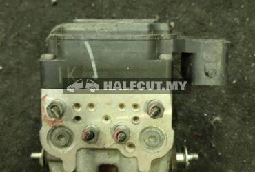 TOYOTA CAMRY ACV30 1K ABS PUMP