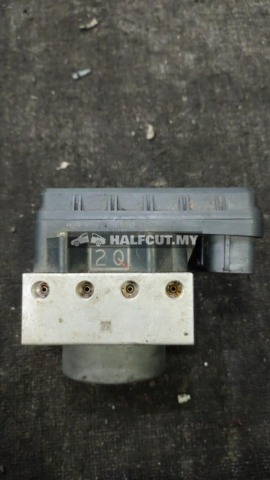 TOYOTA ALTIS 14 2Q ABS PUMP