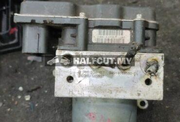 BMW X1 0 265 236 157 ABS PUMP