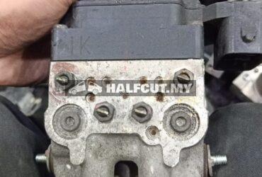 TOYOTA CAMRY ACV30 1K ABS PUMP