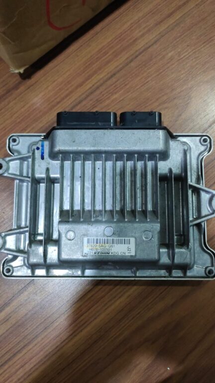 J21 37820-5AG-Q61 ECU
