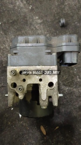 LEXUS IS250 DL ABS PUMP