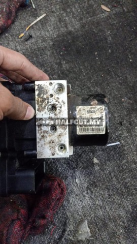 SUZUKI ALTO 68K8 ABS PUMP