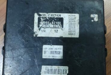 12 89560-BZ120 ECU