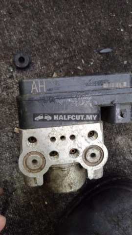 TOYOTA VIOS 93 AH ABS PUMP