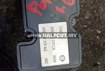 VOLKSWAGEN POLO 6R0 907 379 AQ H01 ABS PUMP
