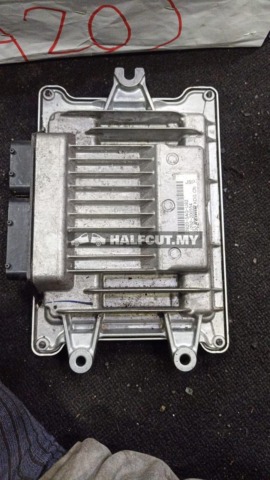 J9P 37820-5AG-U82 ECU