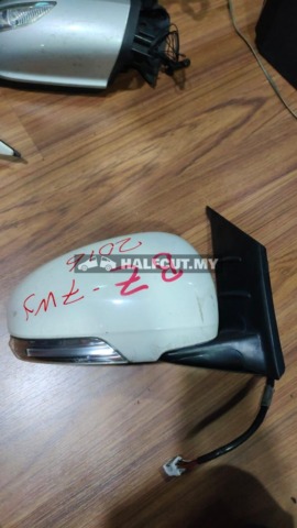 PERODUA BEZZA 16 7W RH SIDE MIRROR