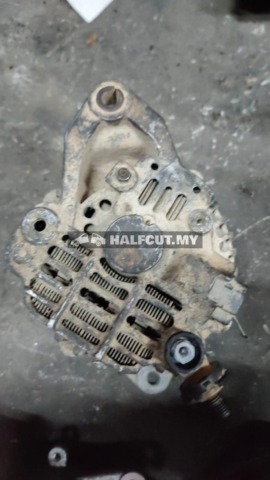 NISSAN FRONTIER 06 2.5 ALTENATOR