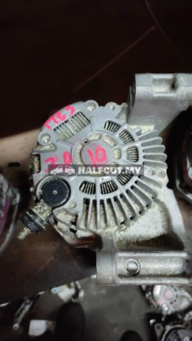 MAZDA 3 10 2.0 ALTERNTER