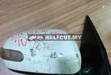 KIA FORTE 10 6W RH SIDE MIRROR