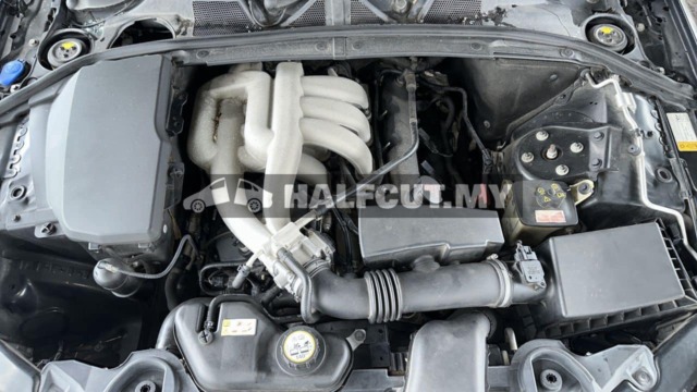 JAGUAR XF 3.0 CKD HALFCUT HALF CUT