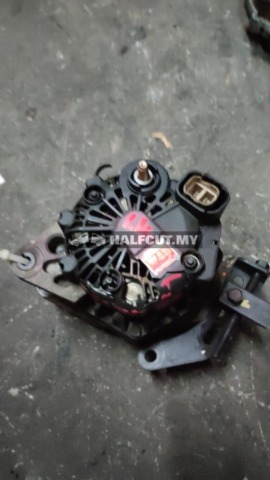 HYUNDAI ACCENT 03 1.4 ALTERNETER
