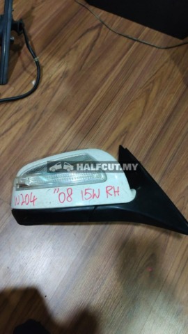 MERCEDES BENZ W204 08 15W RH SIDE MIRROR