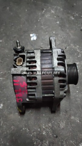 NISSAN TEANA J32 11 2.5 ALTERNETER