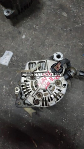TOYOTA HILUX KUN26 06 3.0 ALTERNATOR