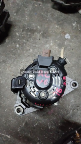 TOYOTA HILUX REVO 16 2.8 ALTERNETER