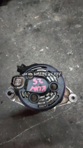 TOYOTA HILUX KUN25 08 2.5 ALTERNATOR