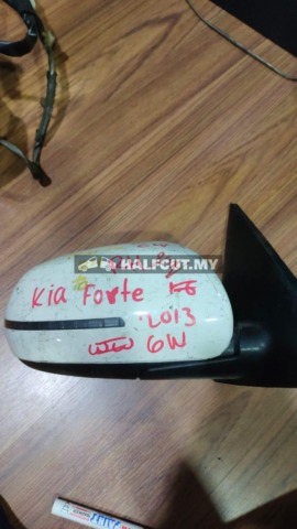 KIA FORTE 13 6W RH SIDE MIRROR