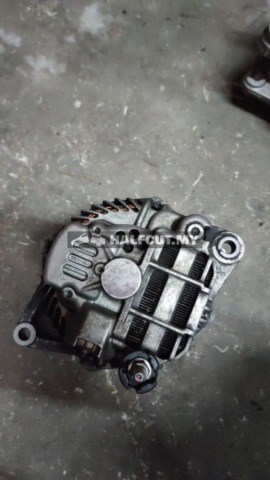 MITSUBISHI OUTLANDER 06 2.4 ALTERNETER